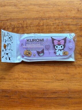 Super cute travel size  kuromi foldable comb.